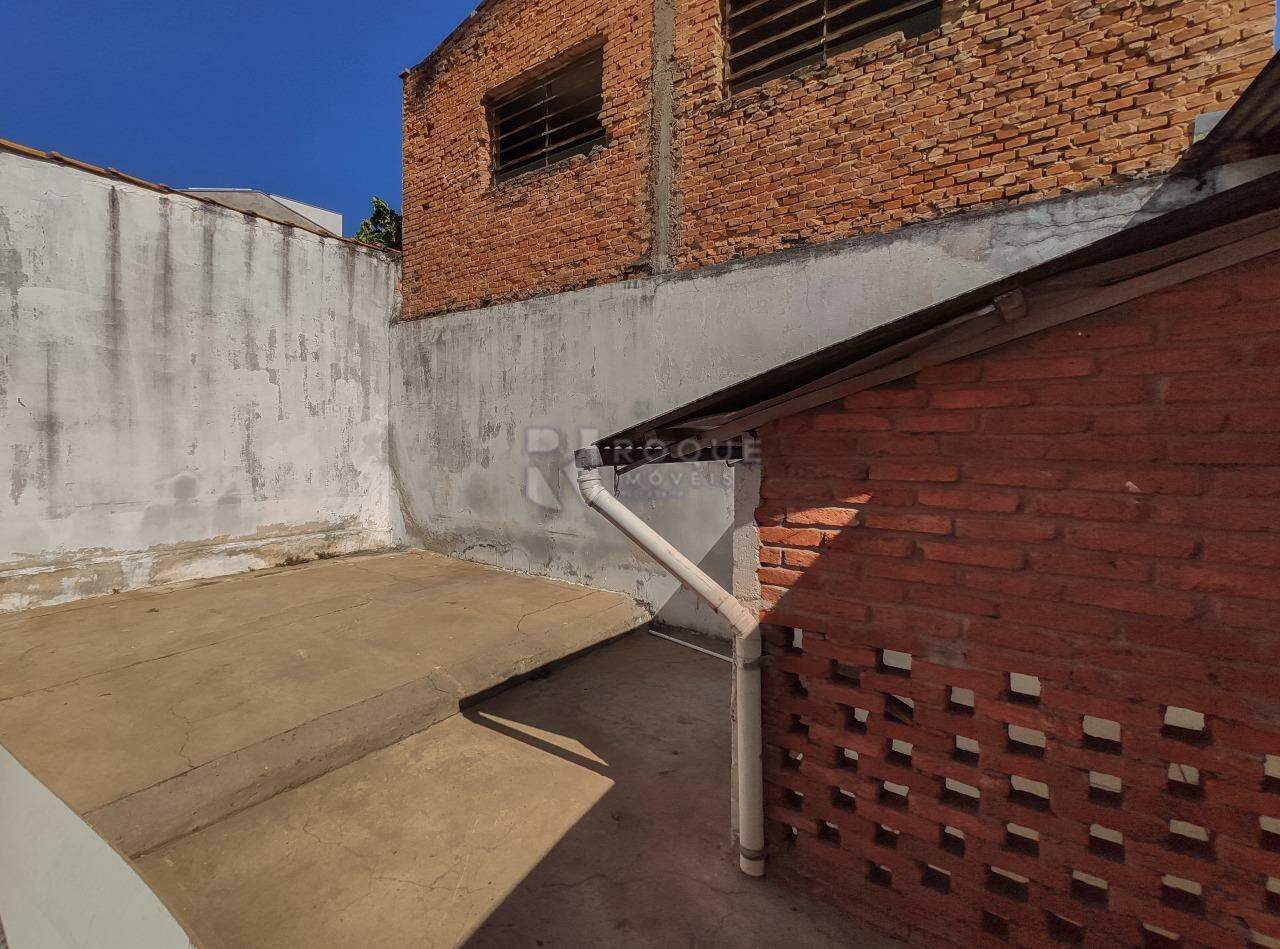 Casa Residencial para aluguel no bairro Jardim Piratininga: Canil fundo 