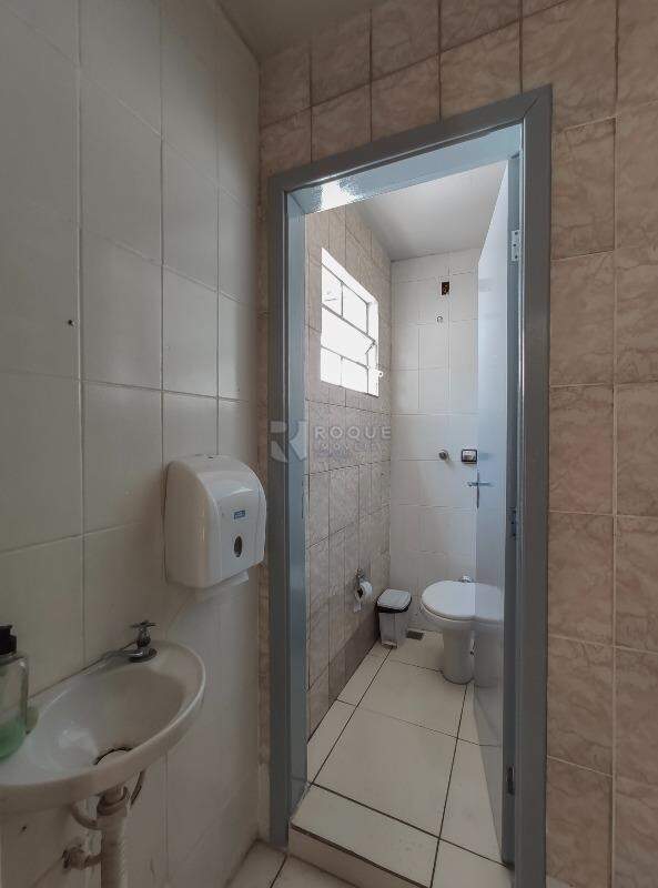 Casa Residencial para aluguel no bairro Jardim Piratininga: Lavabo / WC social 2