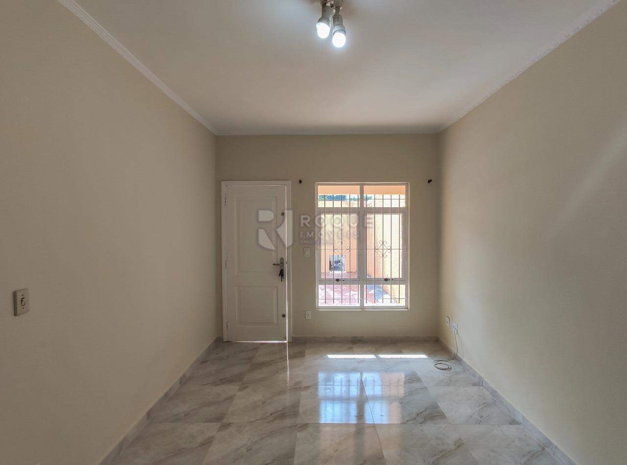 Casa Residencial para aluguel no bairro Vila São João: Sala