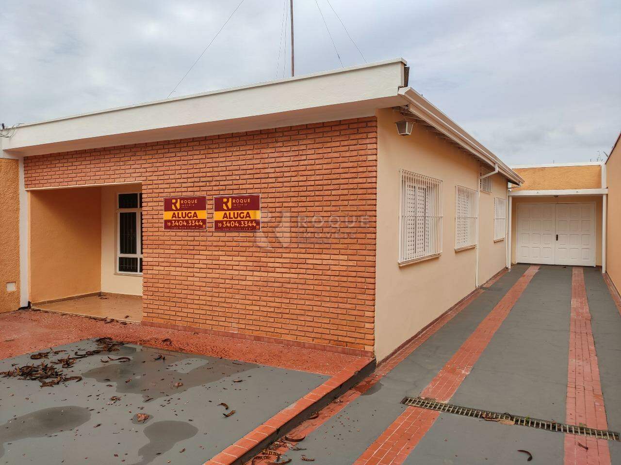 Casa Residencial para aluguel no bairro Vila São João: Frente 