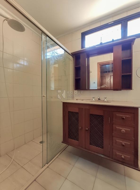 Apartamento para aluguel no bairro Centro: WC suíte 