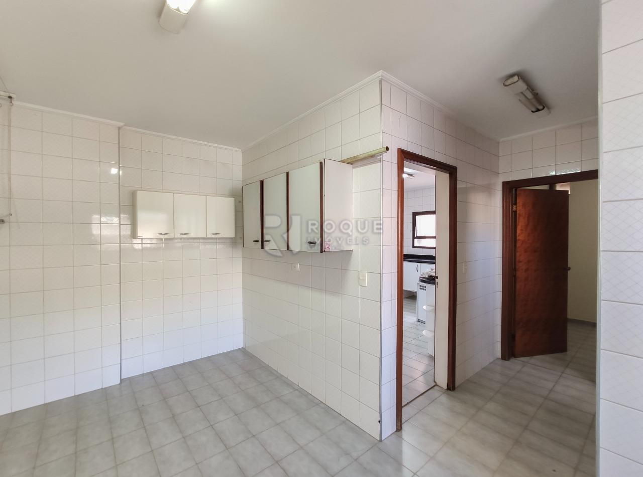 Apartamento para aluguel no bairro Centro: Cozinha 