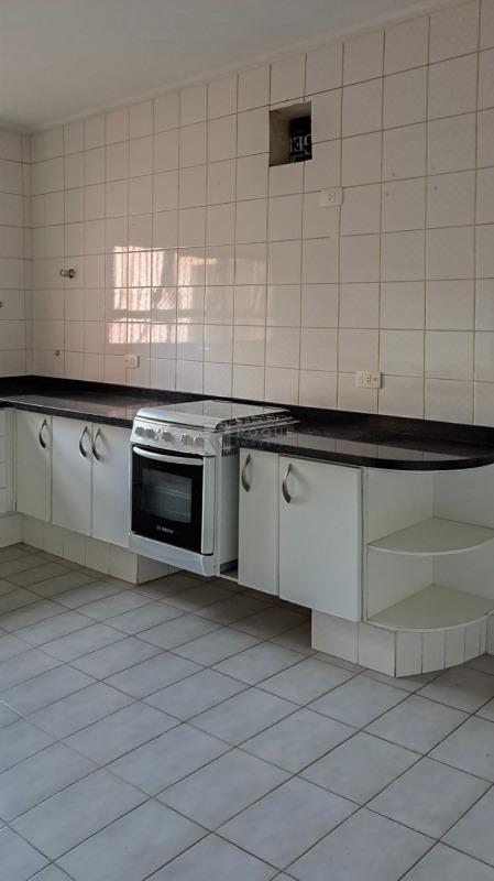 Apartamento para aluguel no bairro Centro: Cozinha 
