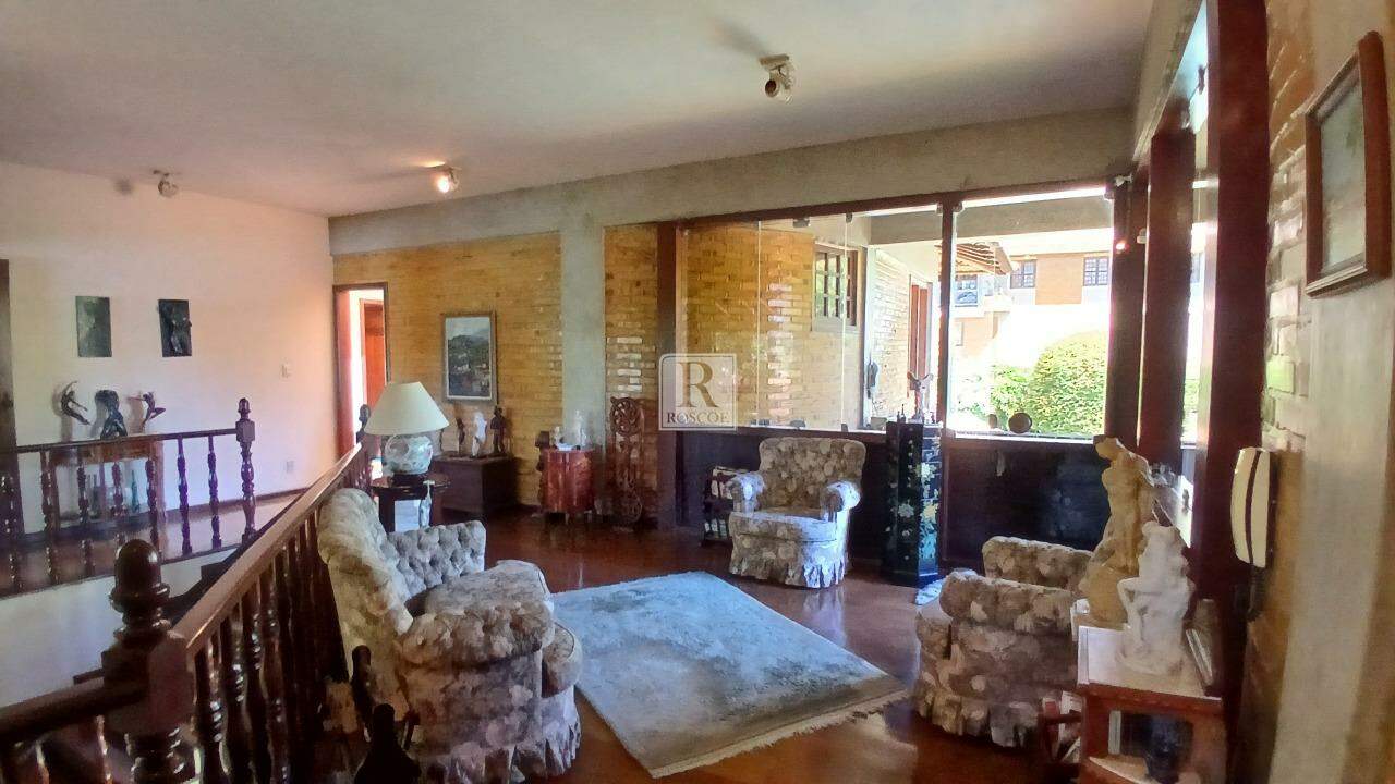 Roscoe Imobiliária Jardim Atlântico / Pampulha - Casa 6 quartos Quartos: Casa_Pampulha_Venda_Roscoe Imóveis_Sala superior