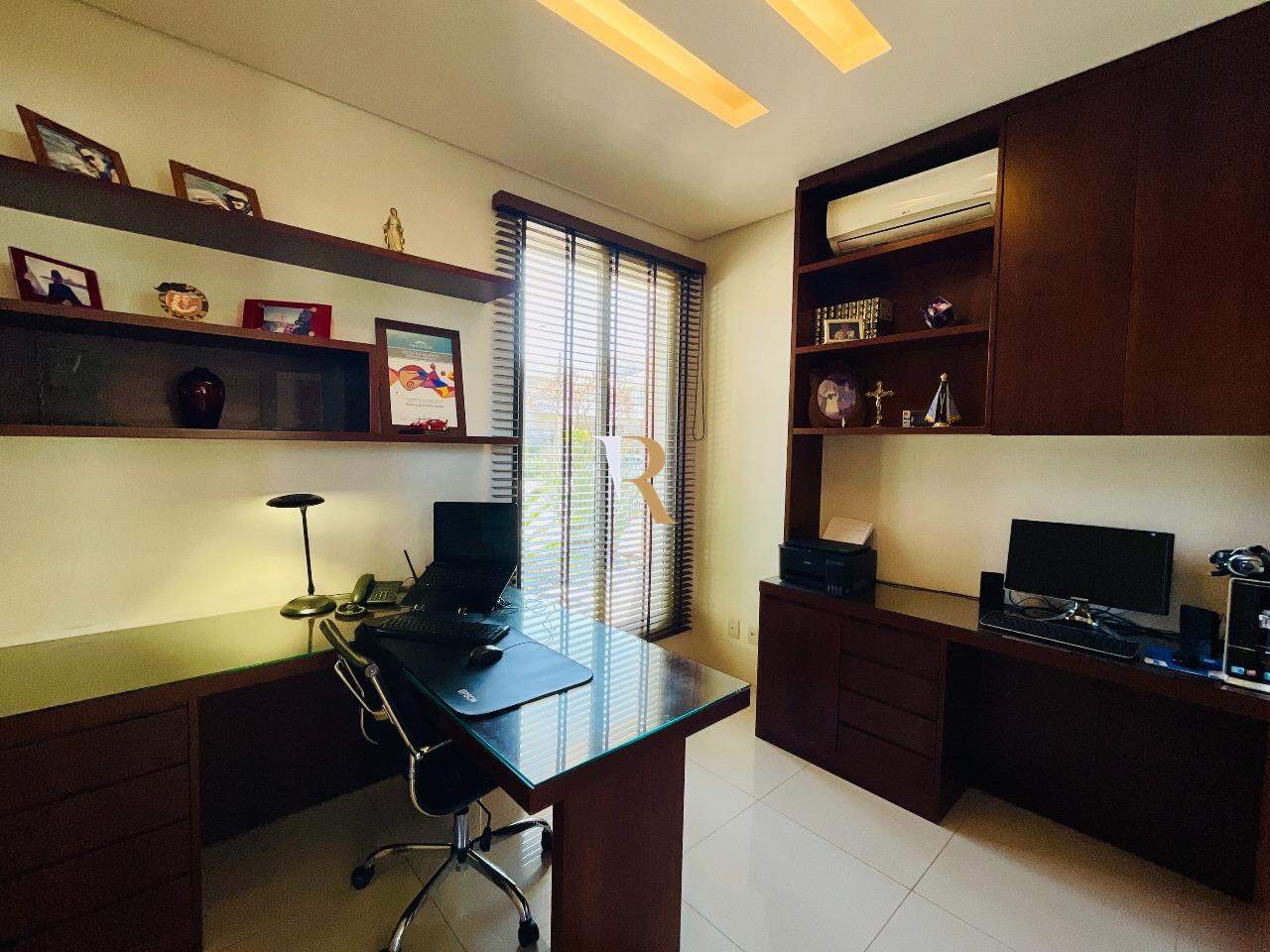 Casa 3 quartos à venda Residencial Luzern : 