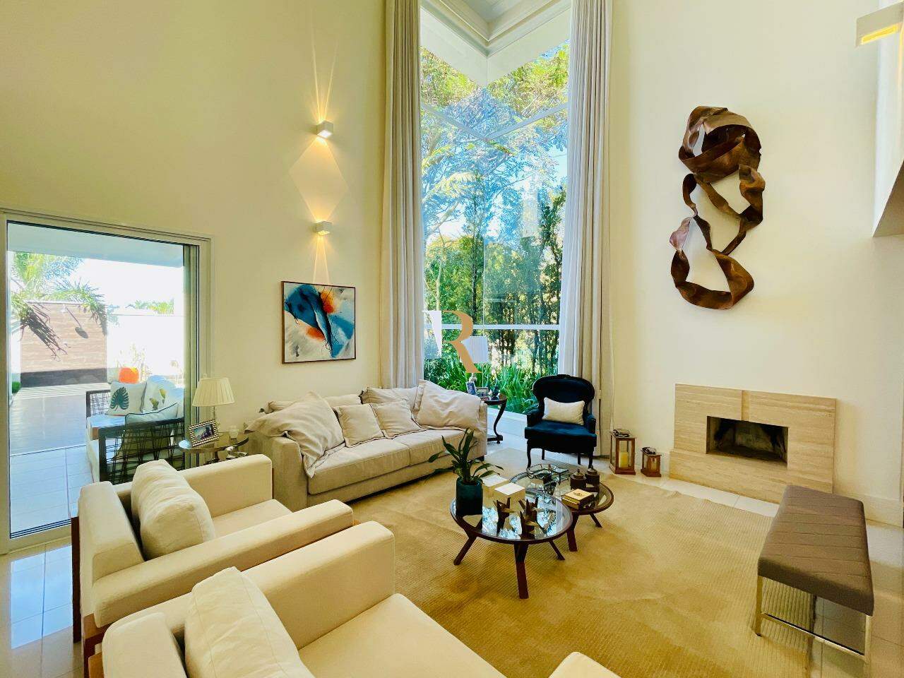 Casa 3 quartos à venda Residencial Luzern : 