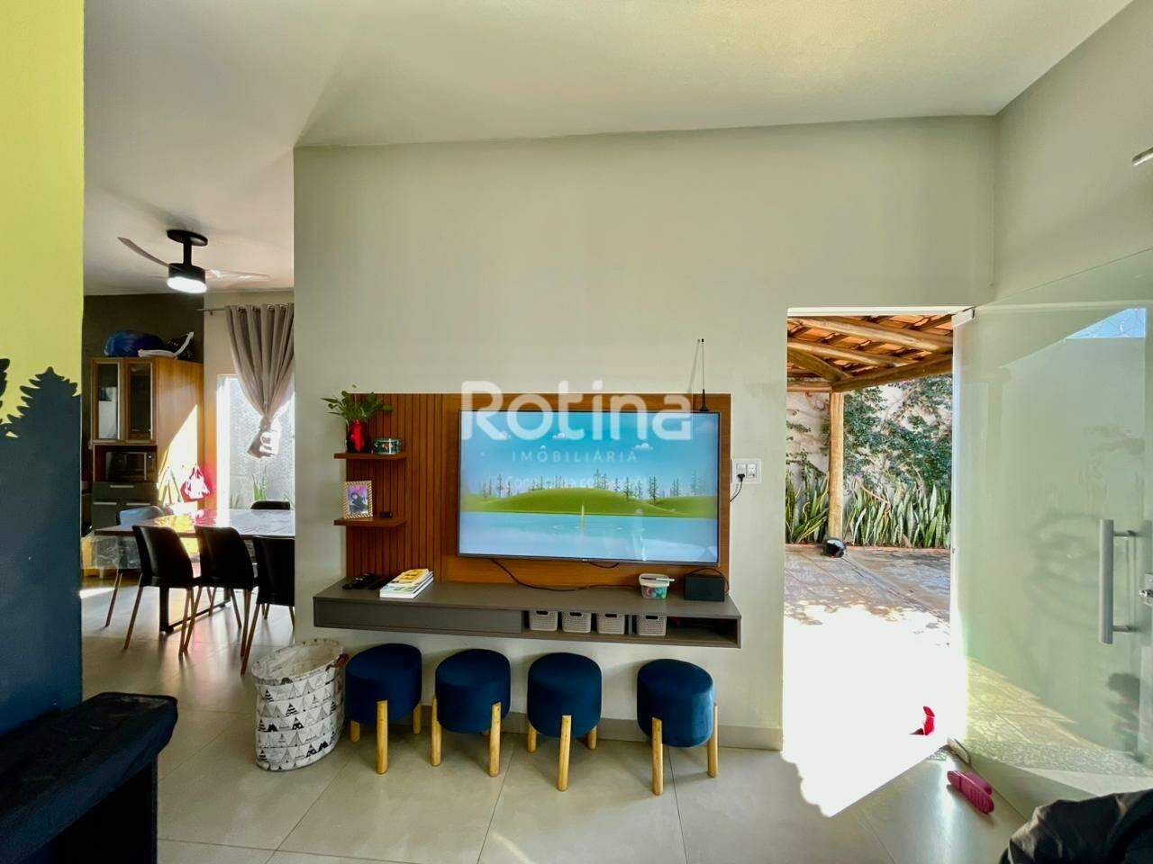 Casa à venda, 3 quartos em Uberlândia no bairro Presidente Roosevelt no valor de R$ 650.000,00 - Rotina Imobiliária: 