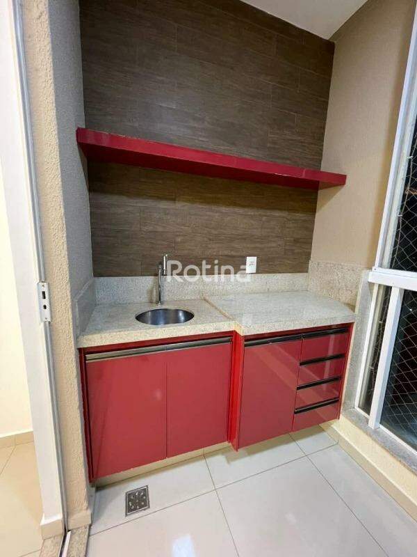 Apartamento à venda, 3 quartos em Uberlândia no bairro Santa Mônica no valor de R$ 680.000,00 - Rotina Imobiliária: 