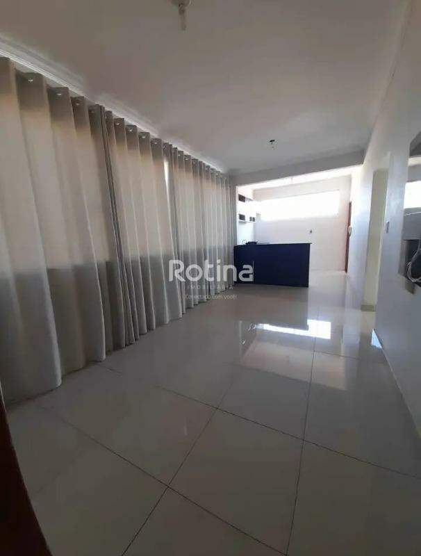 Apartamento à venda, 2 quartos em Uberlândia no bairro Granada no valor de R$ 220.000,00 - Rotina Imobiliária: 
