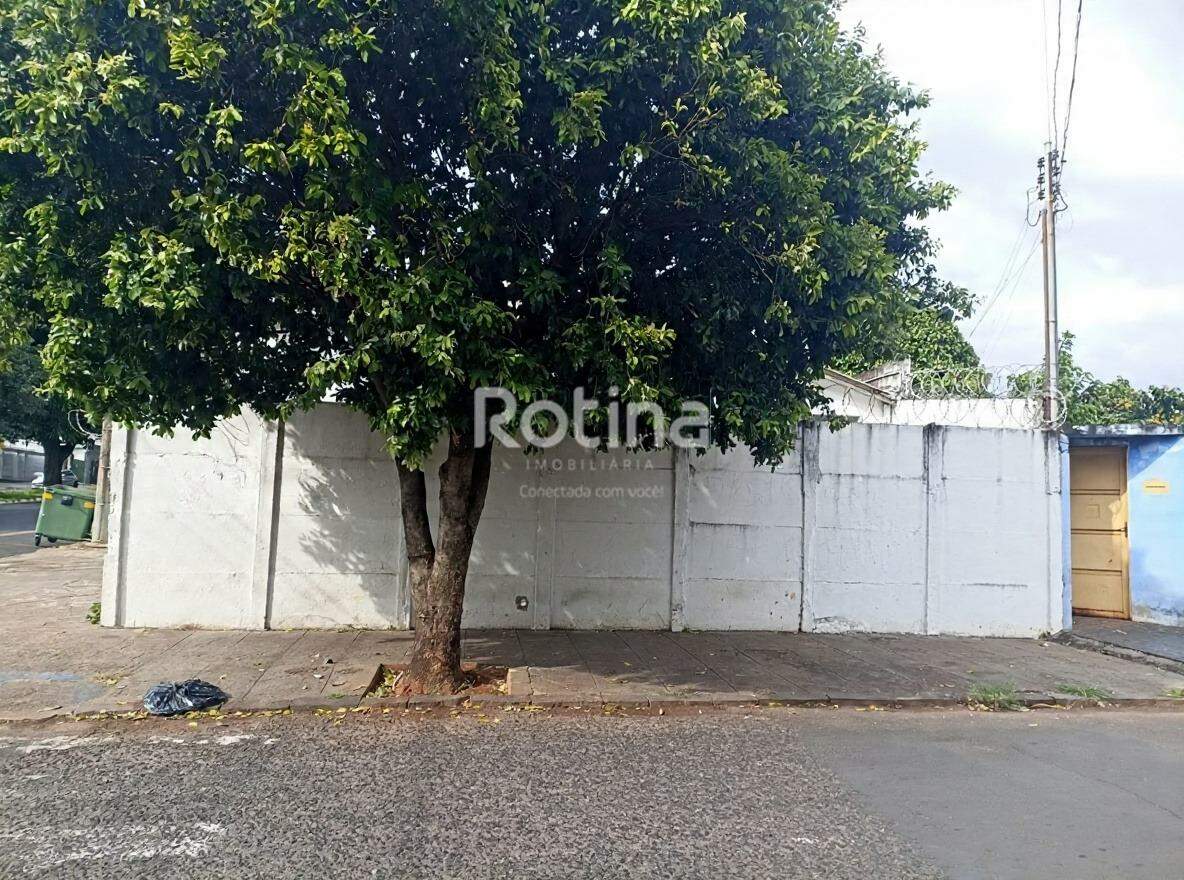 Terreno à venda, em Uberlândia no bairro Martins no valor de R$ 350.000,00 - Rotina Imobiliária: 