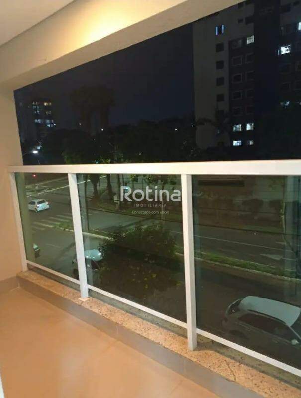 Flat para alugar, 1 quarto em Uberlândia no bairro Morada da Colina no valor de R$ 2.100,00 - Rotina Imobiliária: 