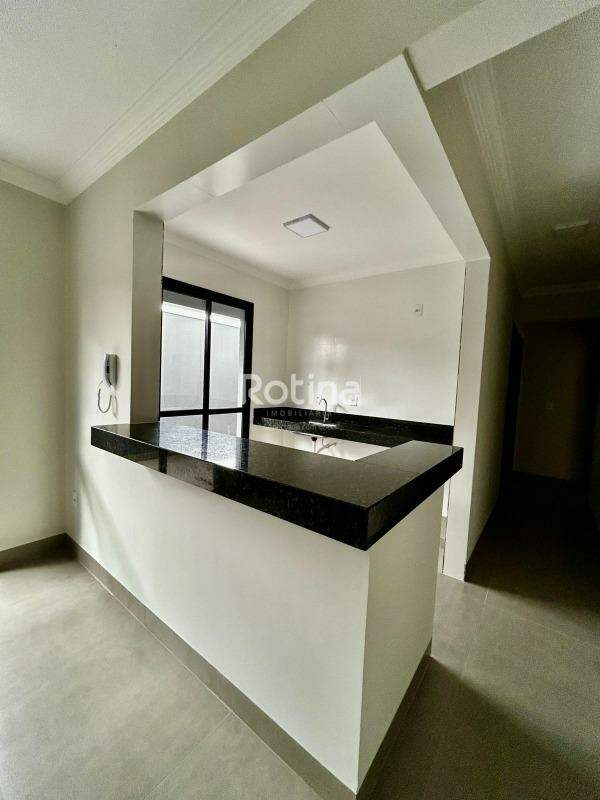Apartamento à venda, 2 quartos em Uberlândia no bairro Santa Mônica no valor de R$ 450.000,00 - Rotina Imobiliária: 