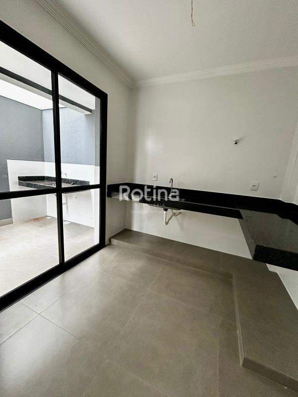 Apartamento à venda, 2 quartos em Uberlândia no bairro Santa Mônica no valor de R$ 450.000,00 - Rotina Imobiliária: 