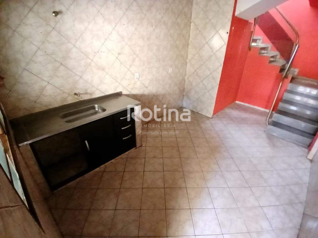 Apartamento para alugar, 3 quartos em Uberlândia no bairro Guarani no valor de R$ 1.750,00 - Rotina Imobiliária: 