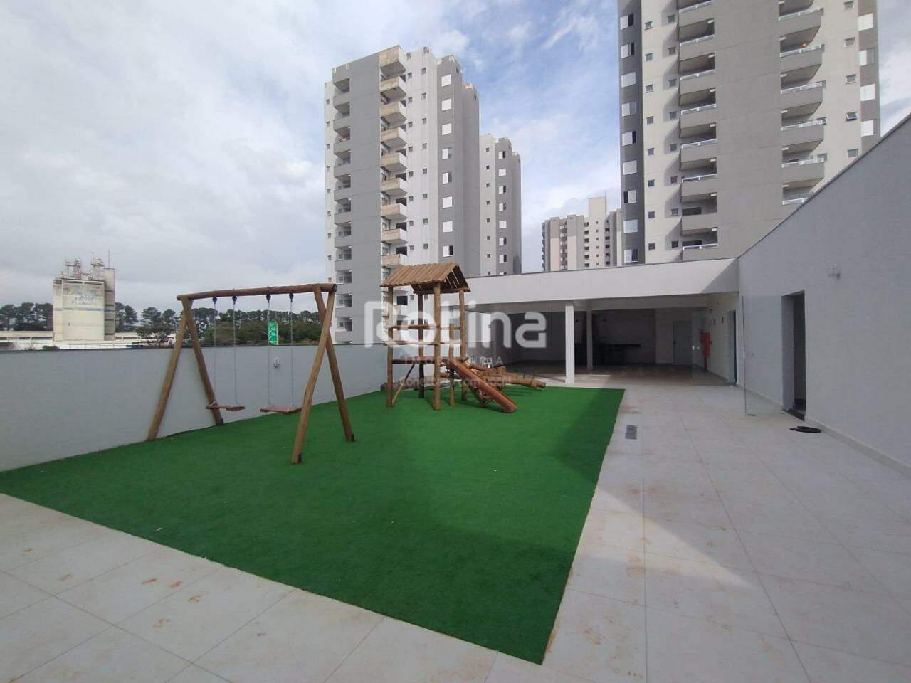 Apartamento para alugar, 2 quartos em Uberlândia no bairro Novo Mundo no valor de R$ 1.200,00 - Rotina Imobiliária: 