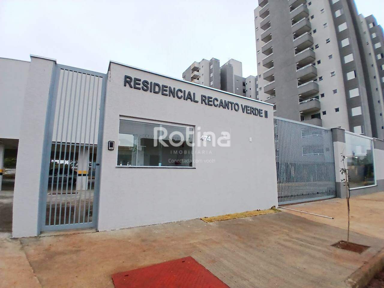 Apartamento para alugar, 2 quartos em Uberlândia no bairro Novo Mundo no valor de R$ 1.400,00 - Rotina Imobiliária: 