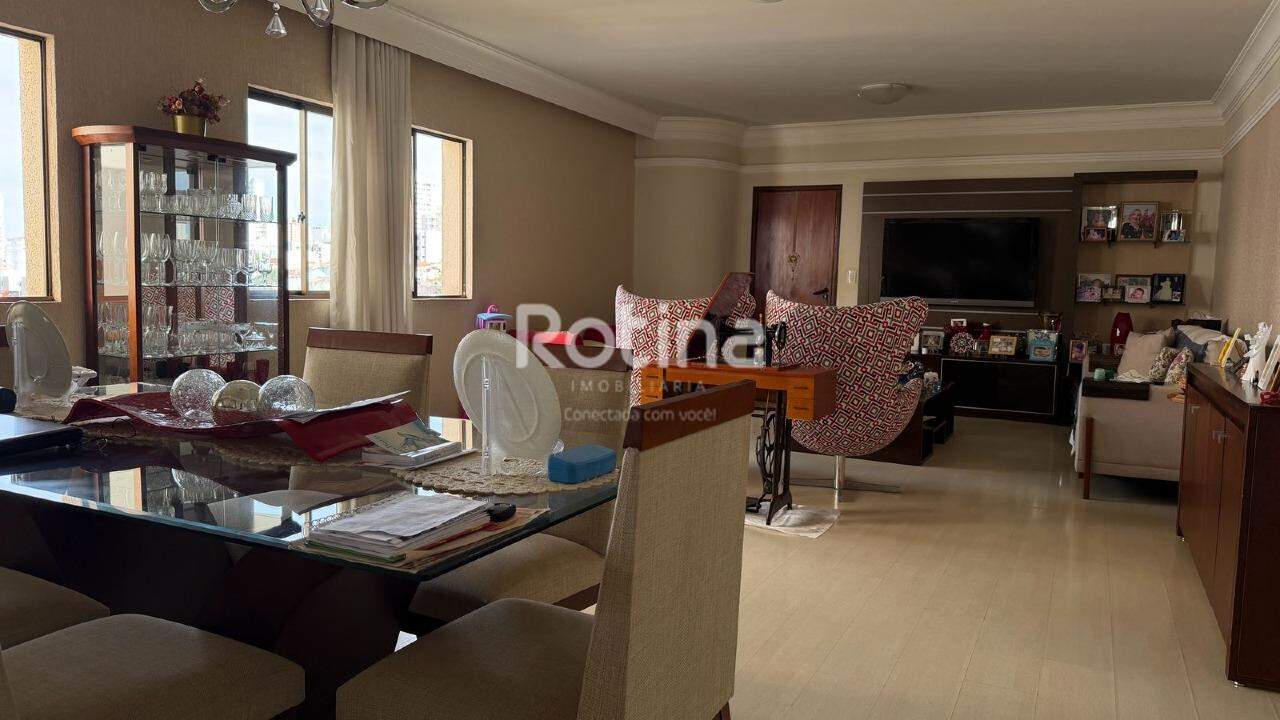 Apartamento à venda, 3 quartos em Uberlândia no bairro Santa Maria no valor de R$ 520.000,00 - Rotina Imobiliária: 