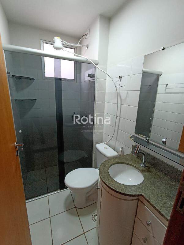 Apartamento à venda, 2 quartos em Uberlândia no bairro Chacaras Tubalina e Quartel no valor de R$ 185.000,00 - Rotina Imobiliária: 