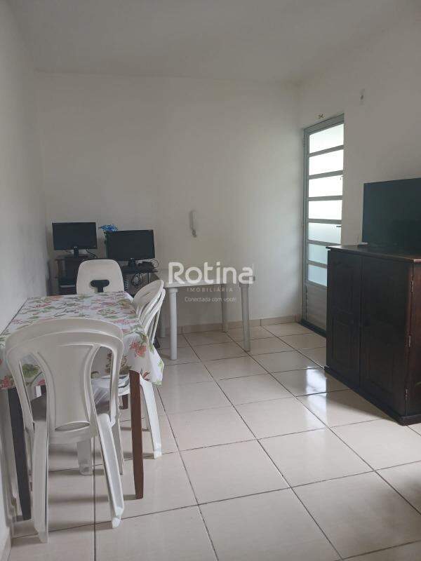 Apartamento à venda, 2 quartos em Uberlândia no bairro Mansour no valor de R$ 140.000,00 - Rotina Imobiliária: 