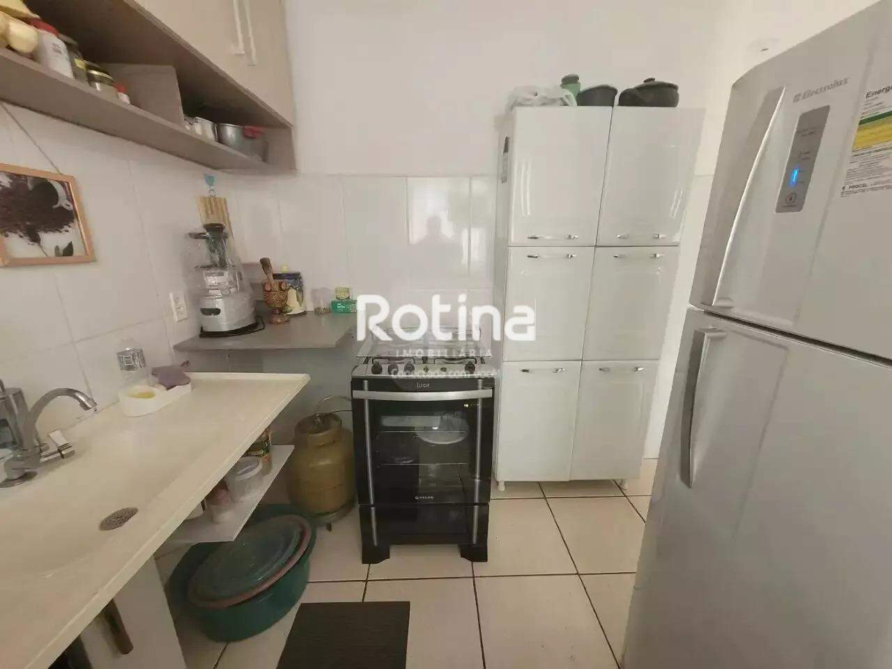 Apartamento à venda, 2 quartos em Uberlândia no bairro Mansour no valor de R$ 140.000,00 - Rotina Imobiliária: 