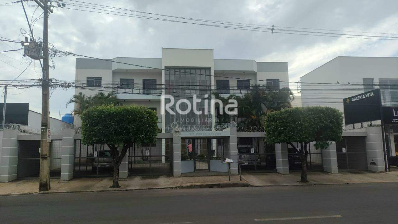 Apartamento para alugar, 3 quartos em Uberlândia no bairro Santa Mônica no valor de R$ 2.000,00 - Rotina Imobiliária: 