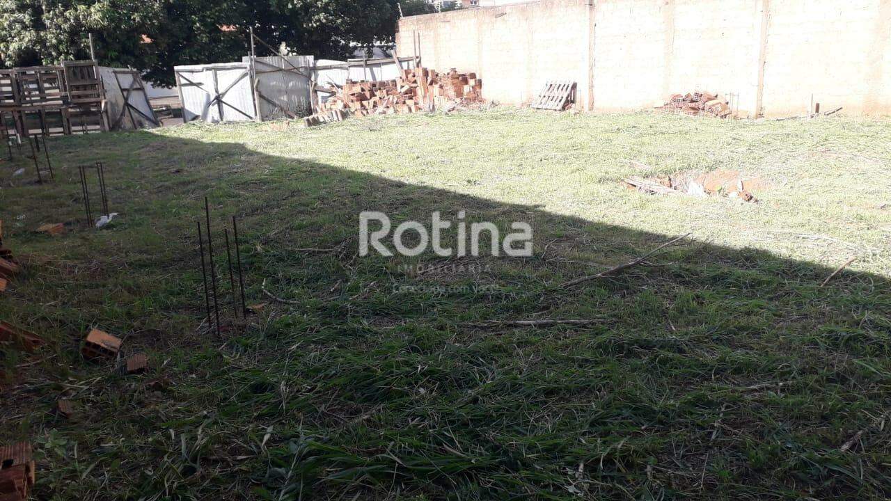 Terreno à venda, em Uberlândia no bairro Santa Mônica no valor de R$ 425.000,00 - Rotina Imobiliária: 