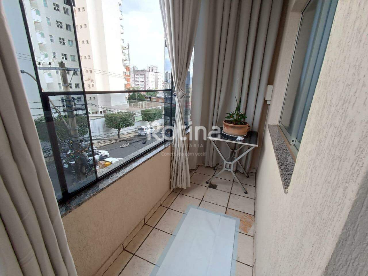 Apartamento à venda, 3 quartos em Uberlândia no bairro Santa Maria no valor de R$ 450.000,00 - Rotina Imobiliária: 