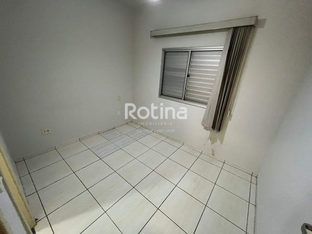 Apartamento à venda, 3 quartos em Uberlândia no bairro Chacaras Tubalina e Quartel no valor de R$ 280.000,00 - Rotina Imobiliária: 