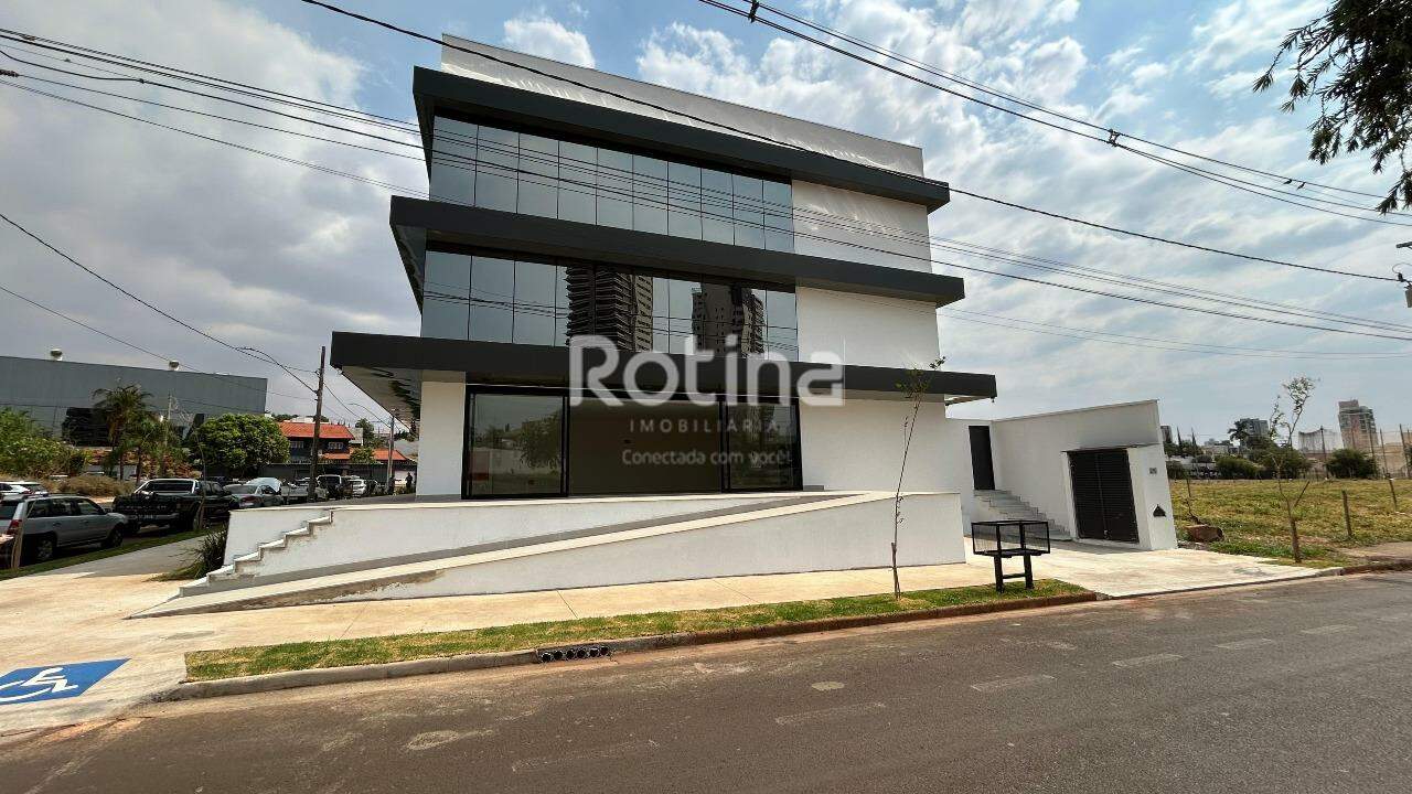 Sala para alugar, em Uberlândia no bairro Morada da Colina no valor de R$ 8.057,70 - Rotina Imobiliária: 