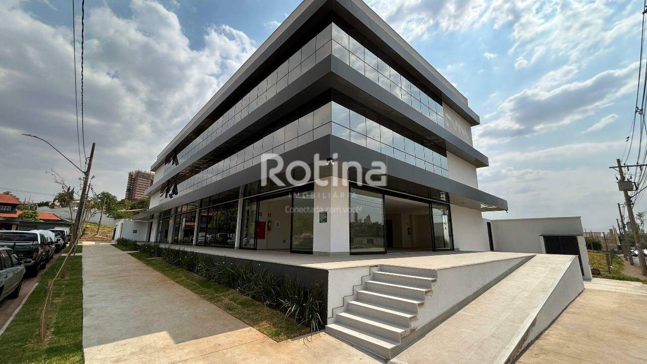 Sala para alugar, em Uberlândia no bairro Morada da Colina no valor de R$ 8.057,70 - Rotina Imobiliária: 