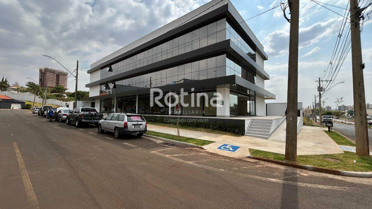 Sala para alugar, em Uberlândia no bairro Morada da Colina no valor de R$ 8.057,70 - Rotina Imobiliária: 