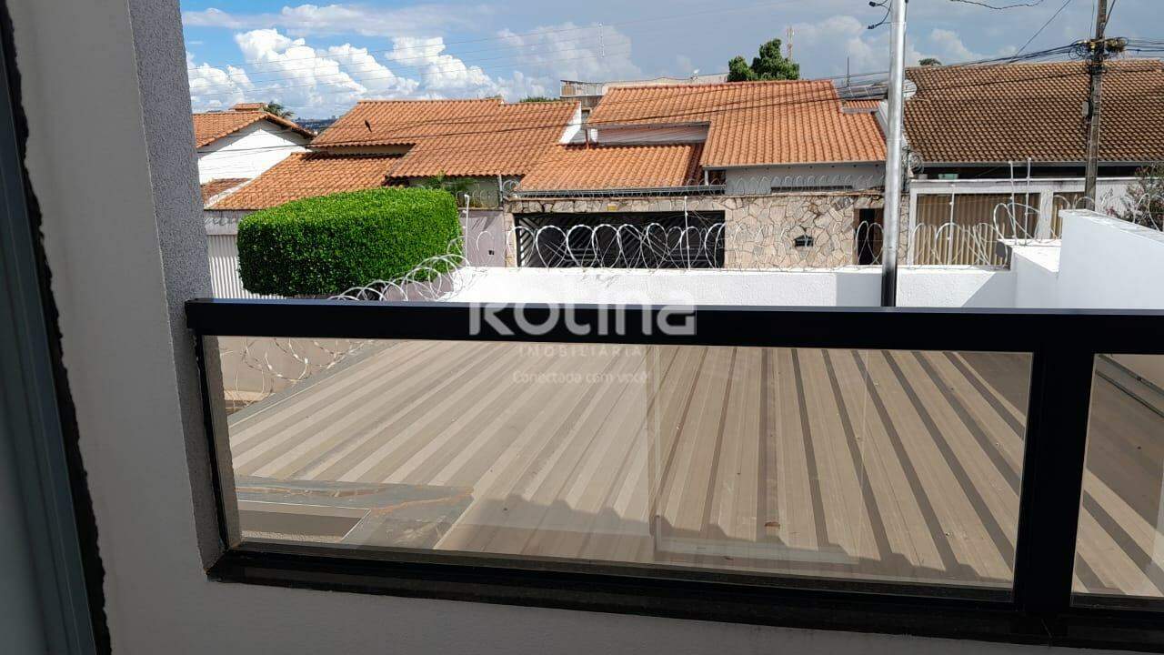 Casa à venda, 3 quartos em Uberlândia no bairro Dona Zulmira no valor de R$ 699.000,00 - Rotina Imobiliária: 