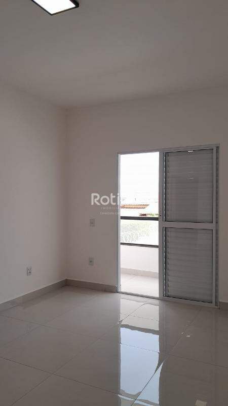 Casa à venda, 3 quartos em Uberlândia no bairro Dona Zulmira no valor de R$ 699.000,00 - Rotina Imobiliária: 