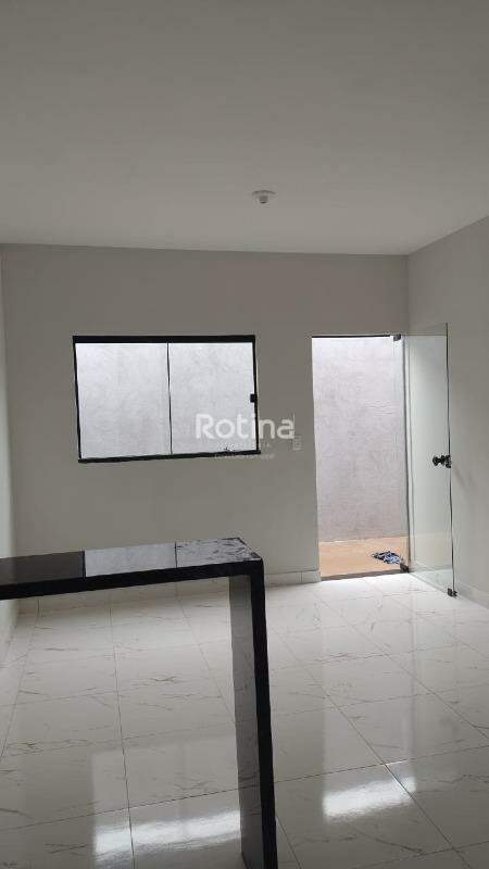 Casa à venda, 2 quartos em Uberlândia no bairro Jardim Canaã no valor de R$ 240.000,00 - Rotina Imobiliária: 