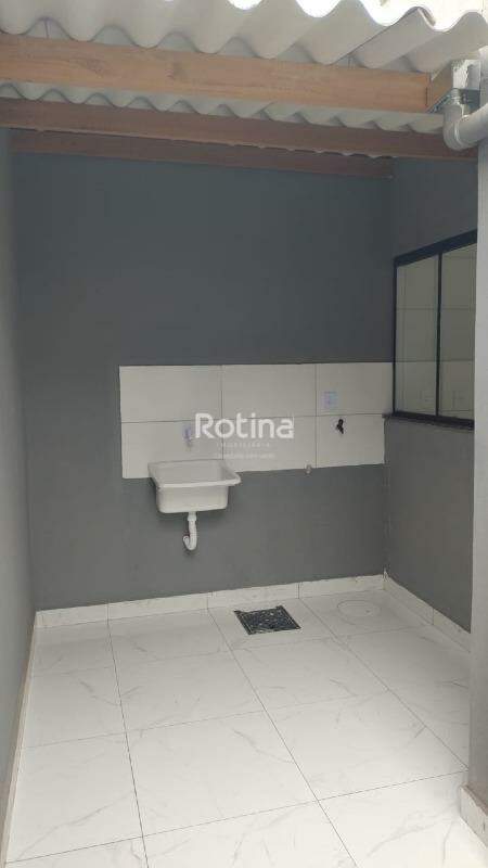 Casa à venda, 2 quartos em Uberlândia no bairro Jardim Canaã no valor de R$ 240.000,00 - Rotina Imobiliária: 