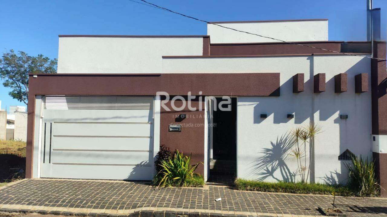 Casa para alugar, 3 quartos em Uberlândia no bairro Bosque dos Buritis no valor de R$ 5.500,00 - Rotina Imobiliária: 
