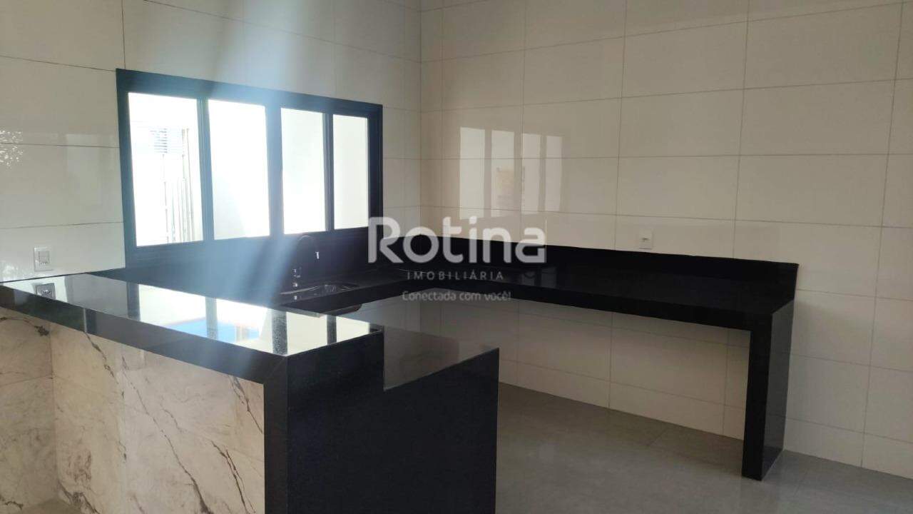 Casa para alugar, 3 quartos em Uberlândia no bairro Bosque dos Buritis no valor de R$ 5.500,00 - Rotina Imobiliária: 