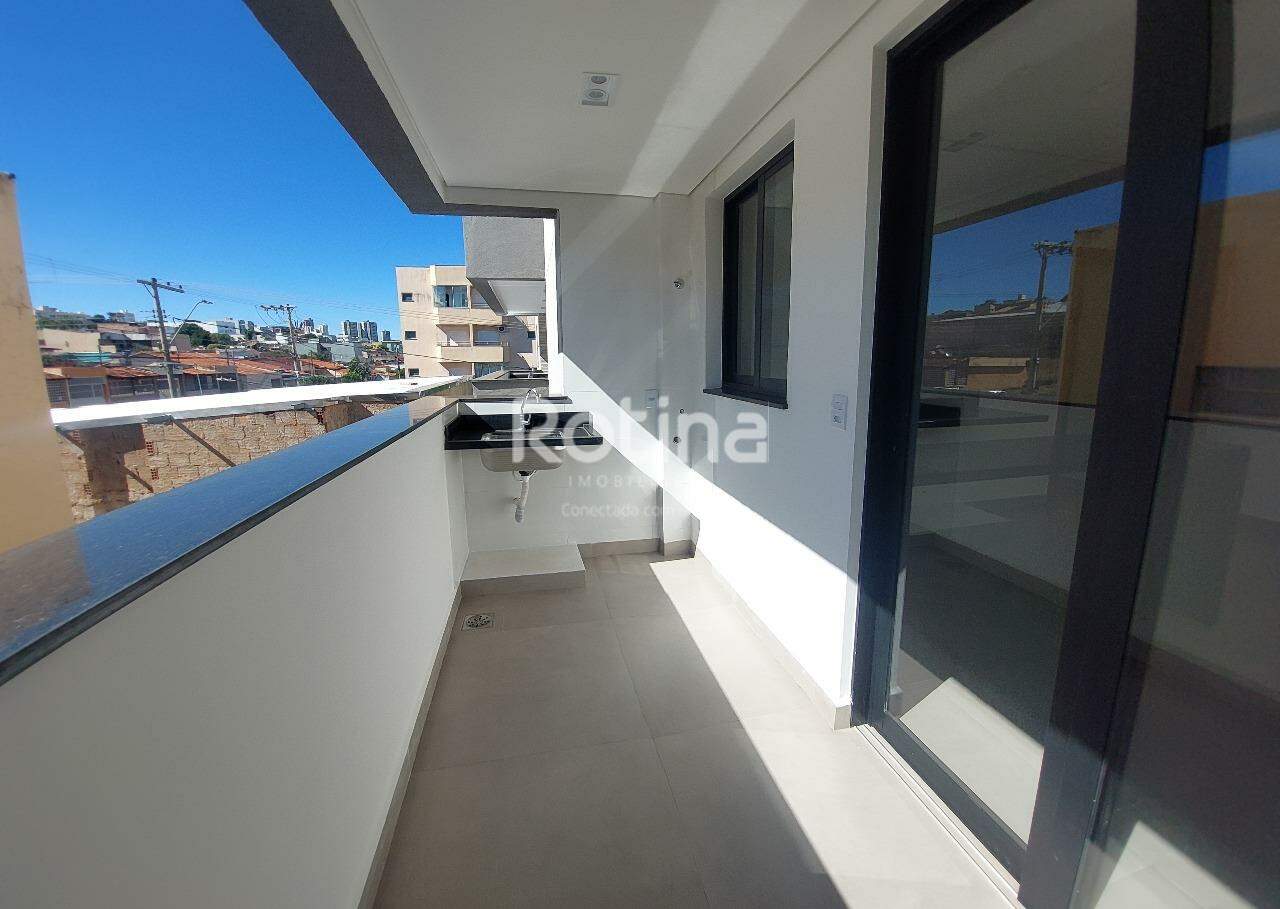 Apartamento para alugar, 2 quartos em Uberlândia no bairro Daniel Fonseca no valor de R$ 2.000,00 - Rotina Imobiliária: 