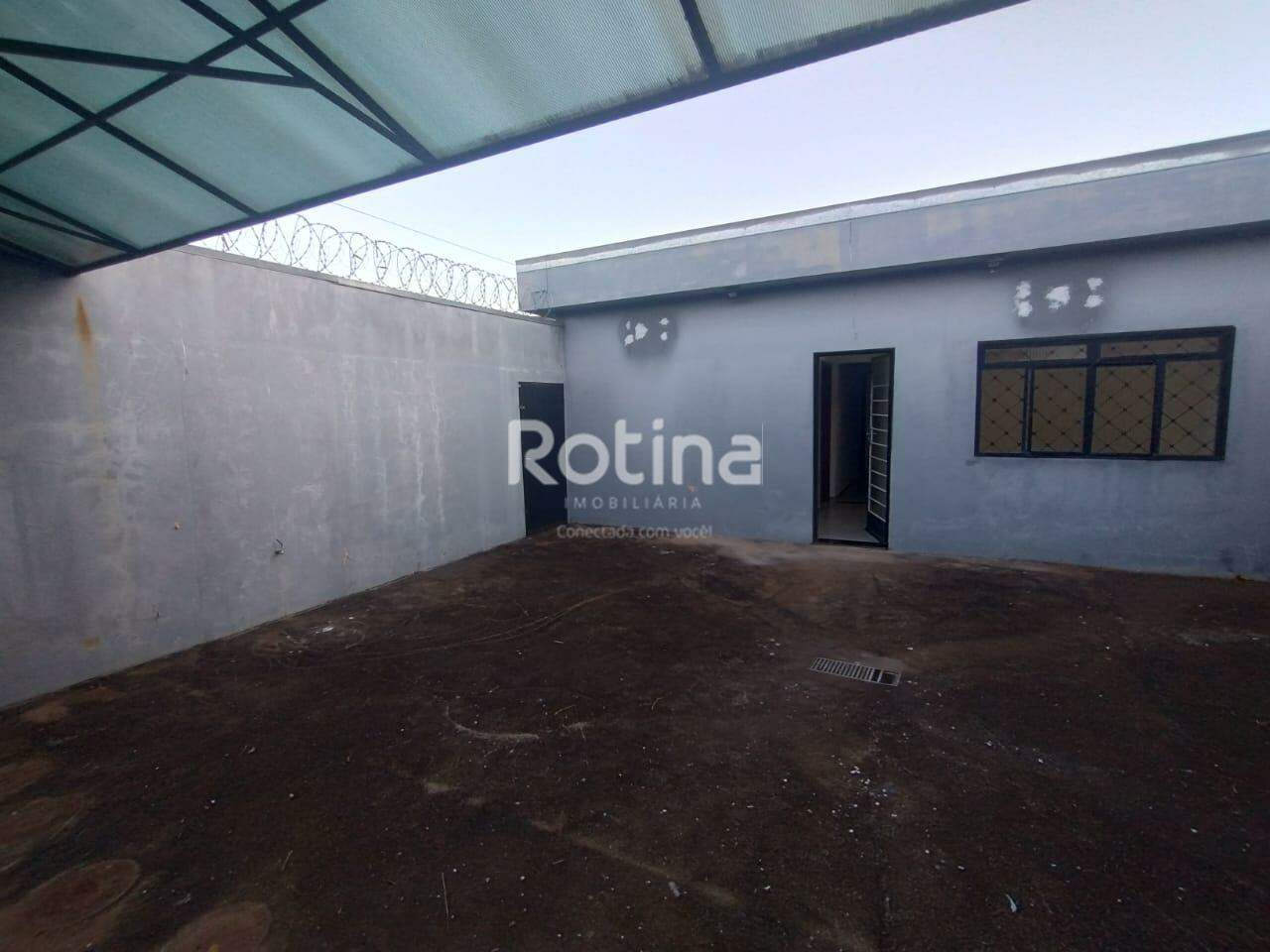 Casa Comercial para alugar, 2 quartos em Uberlândia no bairro Brasil no valor de R$ 5.900,00 - Rotina Imobiliária: 