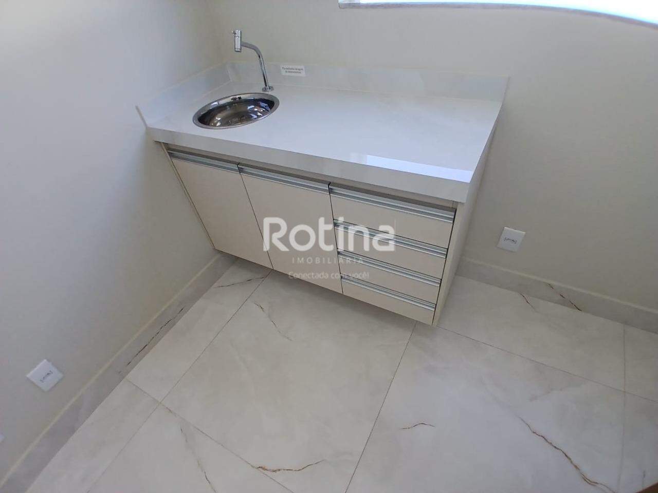 Sala para alugar, em Uberlândia no bairro Lídice no valor de R$ 1.650,00 - Rotina Imobiliária: 