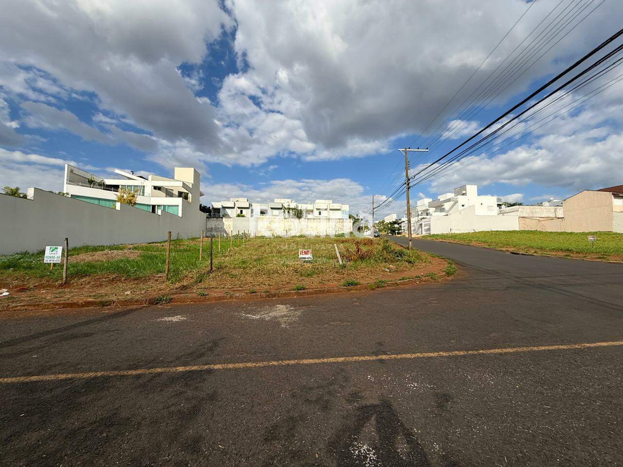 Terreno à venda, em Uberlândia no bairro Jardim Colina no valor de R$ 661.500,00 - Rotina Imobiliária: 