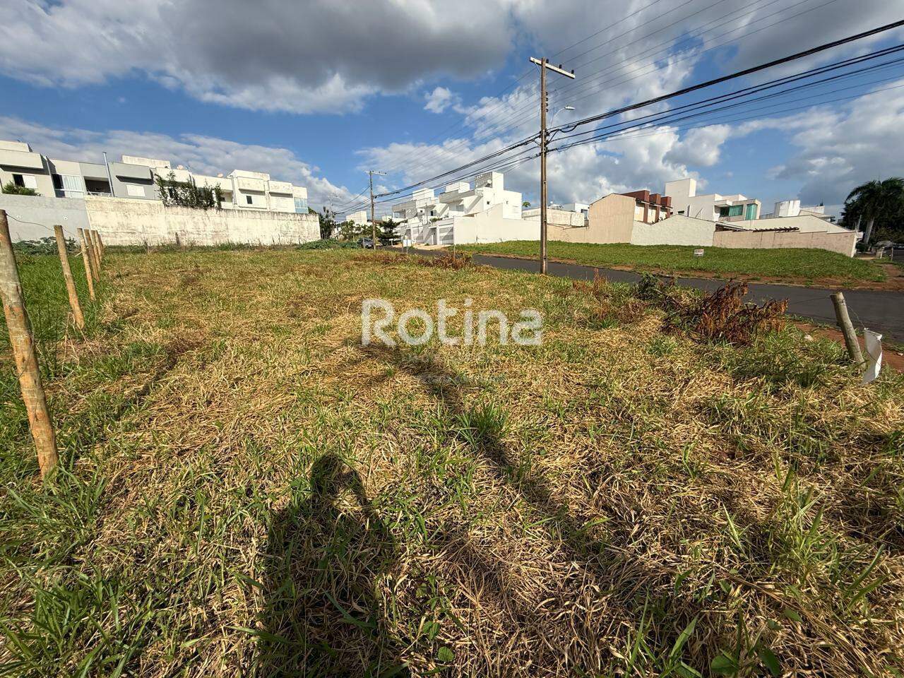 Terreno à venda, em Uberlândia no bairro Jardim Colina no valor de R$ 661.500,00 - Rotina Imobiliária: 