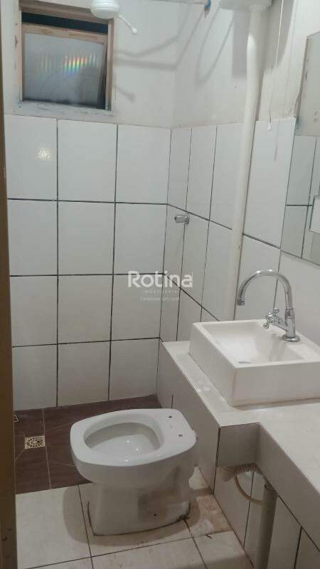 Chacara para alugar, 2 quartos em Uberlândia no bairro CHACARAS PARQUE MARAVILHA no valor de R$ 1.200,00 - Rotina Imobiliária: 