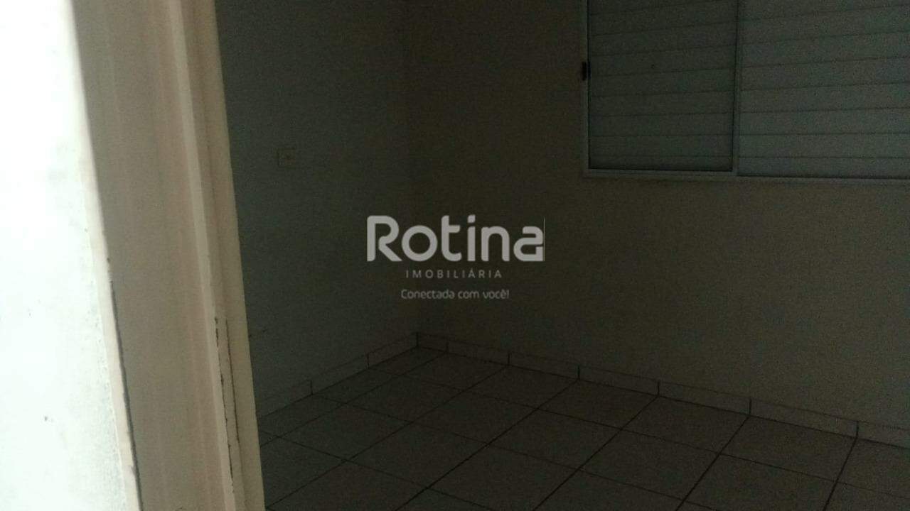 Chacara para alugar, 2 quartos em Uberlândia no bairro CHACARAS PARQUE MARAVILHA no valor de R$ 1.200,00 - Rotina Imobiliária: 