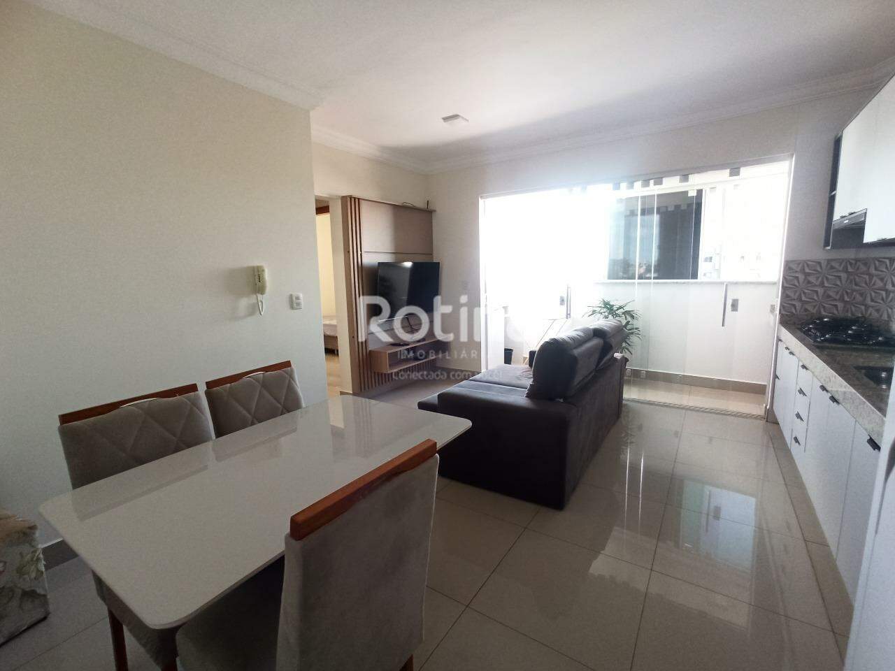 Apartamento para alugar, 2 quartos em Uberlândia no bairro Tubalina no valor de R$ 3.780,00 - Rotina Imobiliária: 