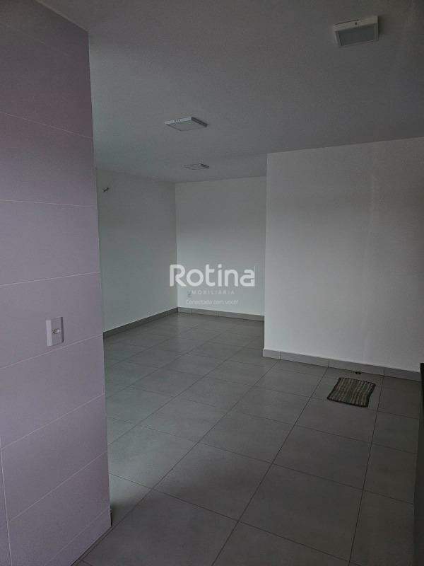 Apartamento para alugar, 2 quartos em Uberlândia no bairro Granja Marileusa no valor de R$ 2.630,00 - Rotina Imobiliária: 