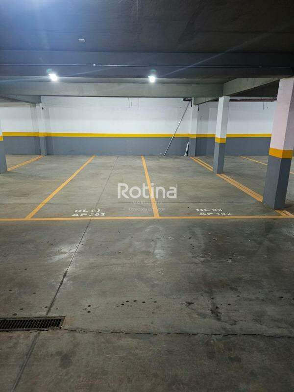 Apartamento para alugar, 2 quartos em Uberlândia no bairro Granja Marileusa no valor de R$ 2.630,00 - Rotina Imobiliária: 