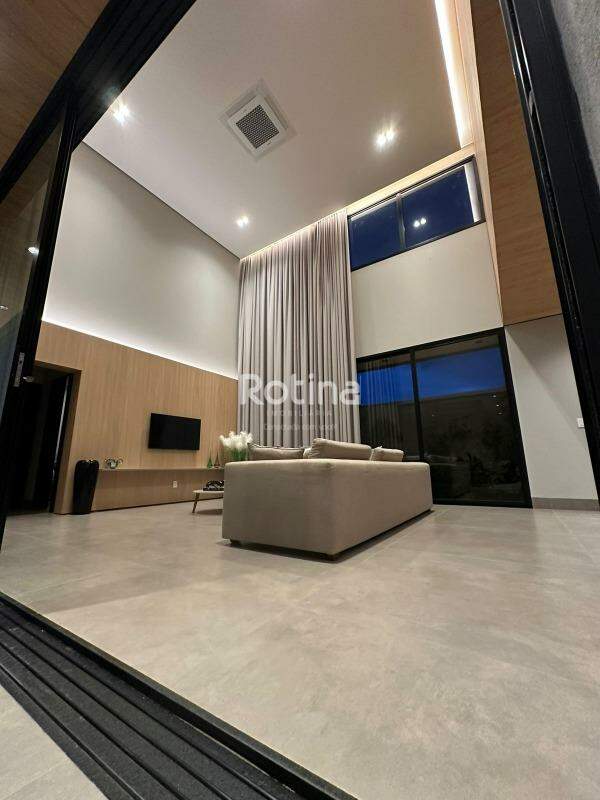 Casa Condomínio Fechado à venda, 4 quartos em Uberlândia no bairro Nova Uberlândia no valor de R$ 4.200.000,00 - Rotina Imobiliária: 