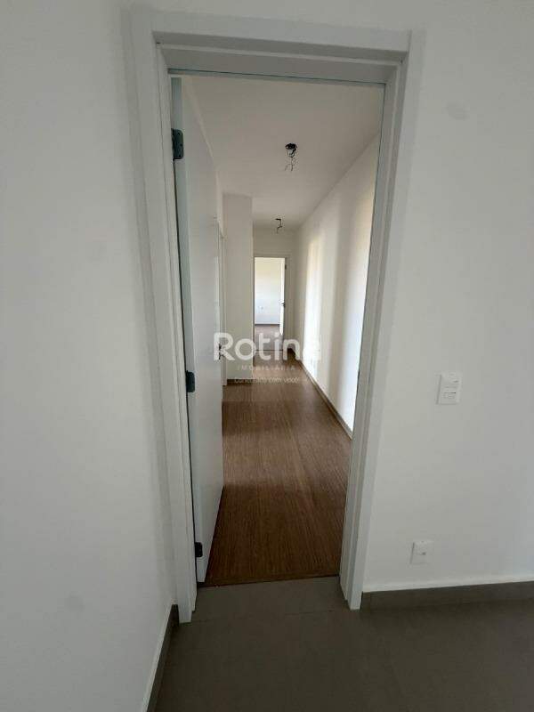 Apartamento à venda, 3 quartos em Uberlândia no bairro Jardim Karaíba no valor de R$ 1.100.000,00 - Rotina Imobiliária: 