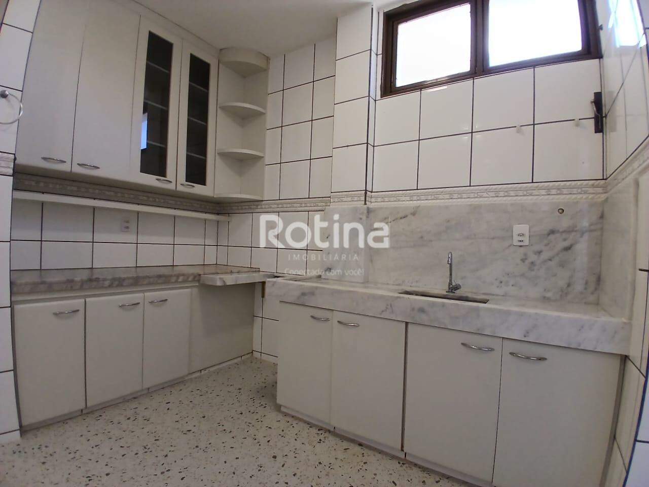 Apartamento para alugar, 2 quartos em Uberlândia no bairro Osvaldo Rezende no valor de R$ 1.900,00 - Rotina Imobiliária: 